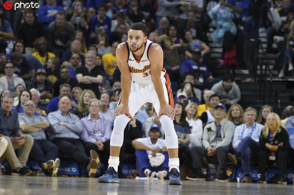 交锋历史:勇士战绩全面占优 季后赛唯一碰面快