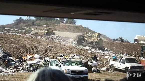 美国程序员竟然跑去捡垃圾?年收入高达60万美元!