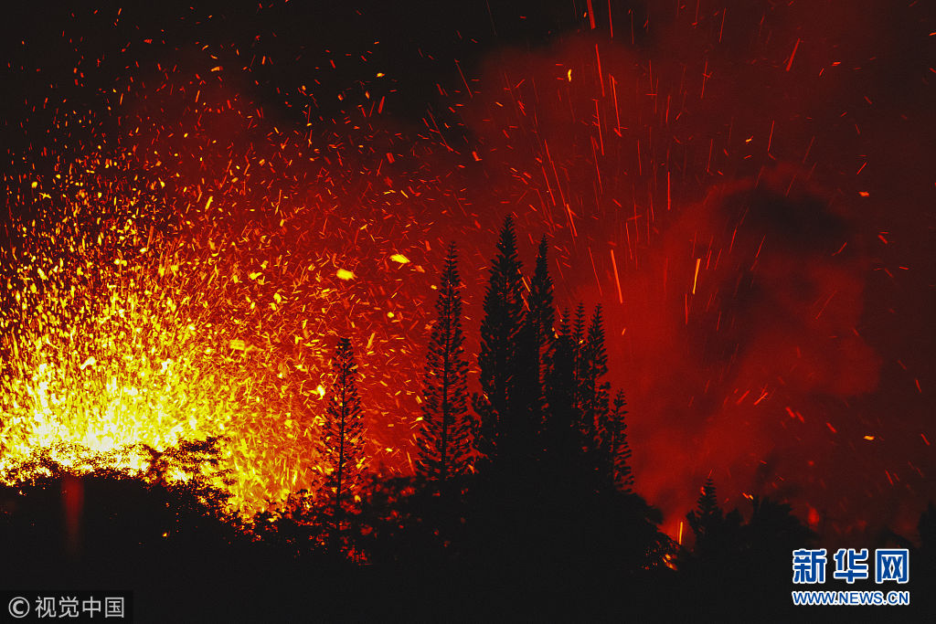夏威夷基拉韦厄火山持续喷发 再出现新裂缝