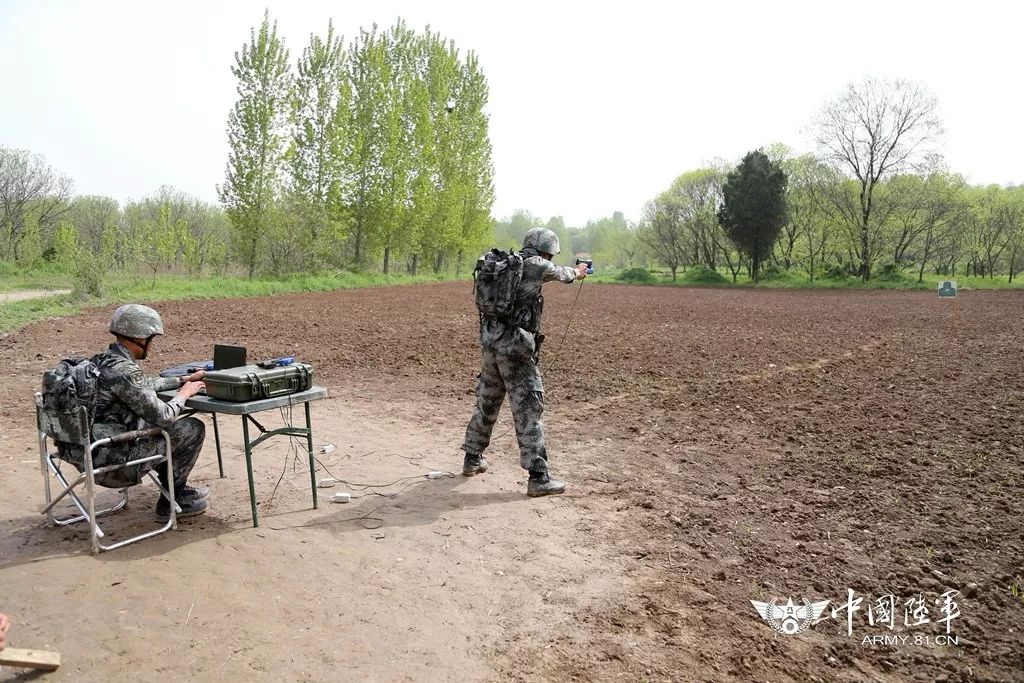 鑫晟恒亿武警军事训练