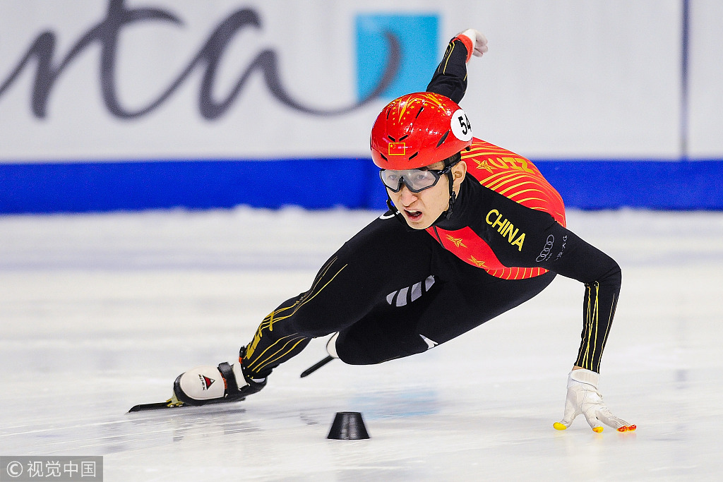 短道世界杯武大靖首战1000米，半决赛犯规出局
