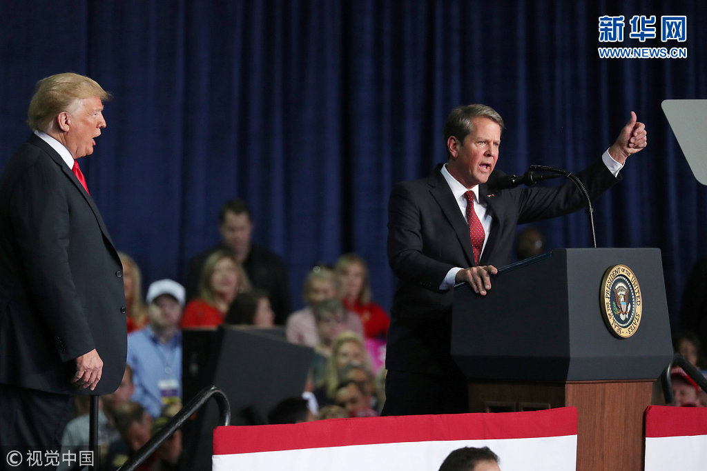 美中期选举在即 特朗普为共和党候选人站台（组图）