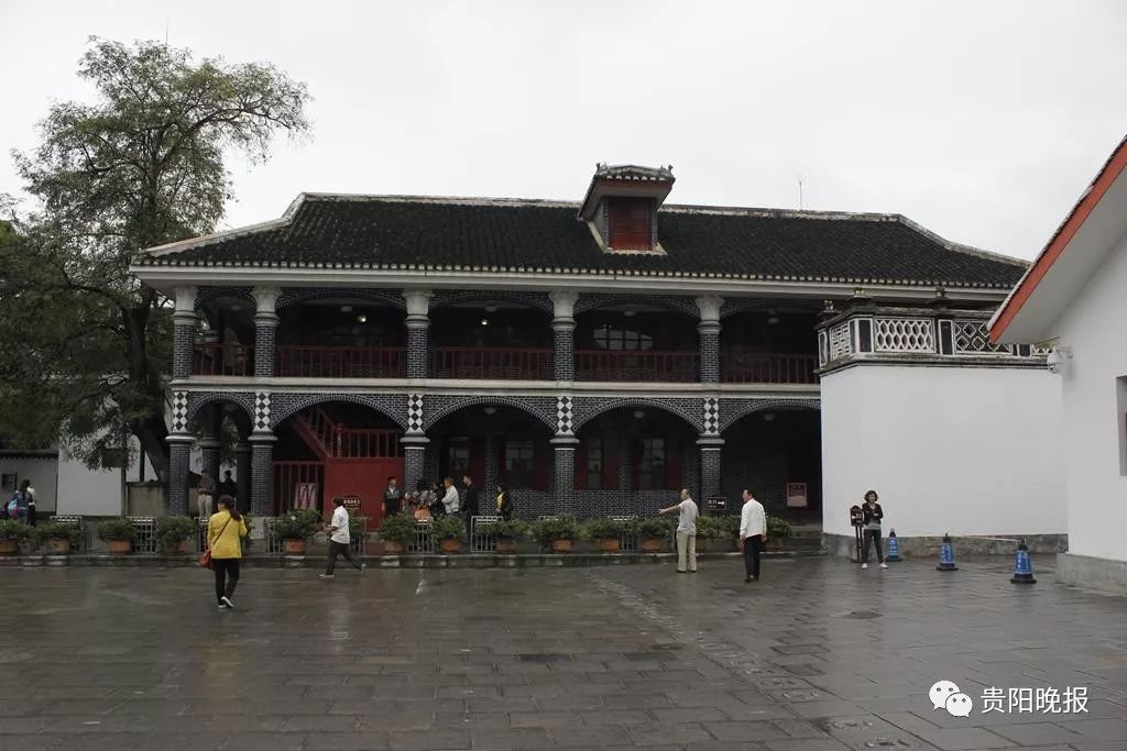 湄潭城区人口_湄潭翠芽图片(2)