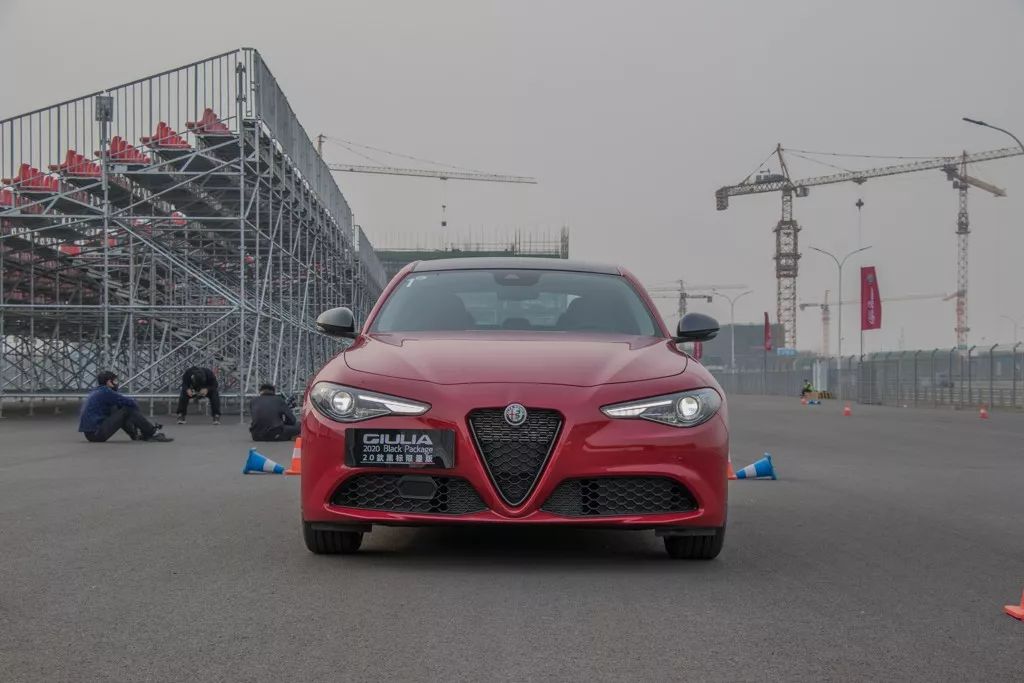 意大利原装血统，阿尔法·罗密欧Giulia/Stelvio 2019款正式上市！