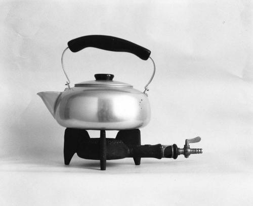 假扮医生就为了一顿饭? 每日轻松一刻3月10日周末版