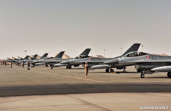 丹麦空军招募电竞玩家入伍 反应、抗压能力超过常人