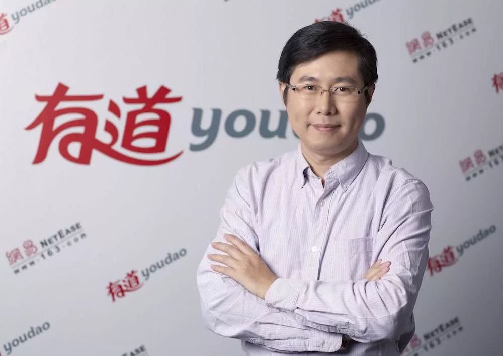 正点官网_惊险!女童悬空卡在六楼防盗网,阳江街坊合力施救化险为夷