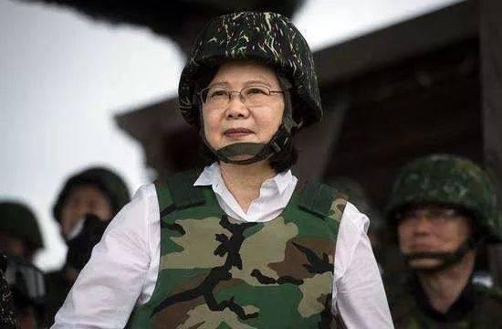 空一线主战装备几乎全部亮相,蔡英文搞军演的