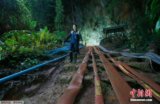 被找到后,泰足球少年说了啥?用英语感谢搜救队