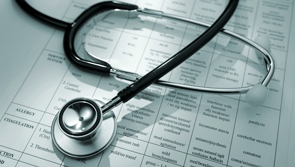 中国去年海外就医人数突破60万 80%是癌症患者