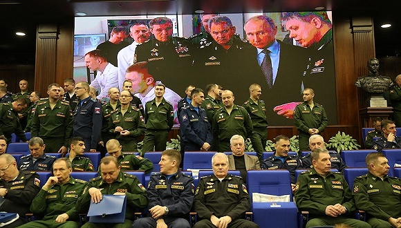 俄美谈崩美国2月2日起退出中导条约,普京警告