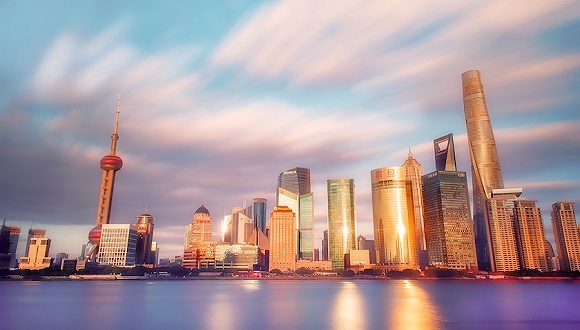 经济浪潮_新经济浪潮的高峰 互联网 做加法,AI 做乘法(2)
