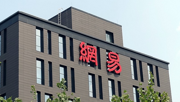 假日国际官网,央视:1300万打赏女主播 好大的手笔