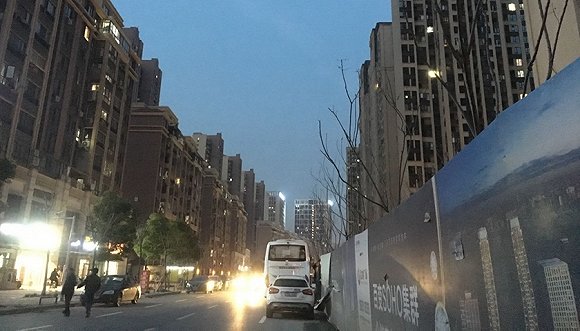 武汉留开人口_武汉地铁出人口图片