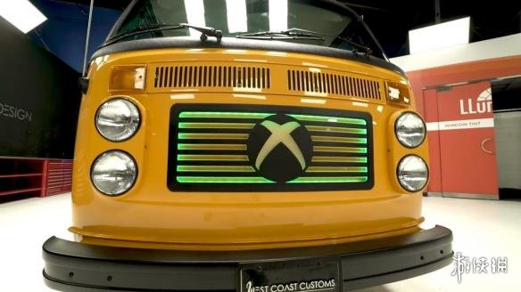 微软推《绝地求生大逃杀》主题巴士 内部豪华还能玩游戏！
