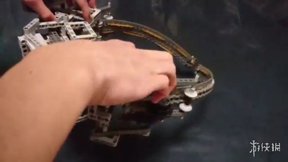 高玩乐趣多!玩家用乐高打造出假面骑士可变身腰带