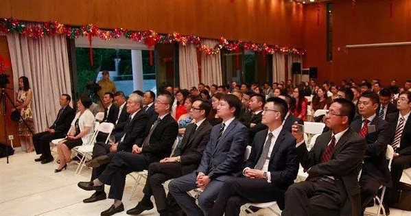 中国驻希腊大使邹肖力夫妇举办离任招待会