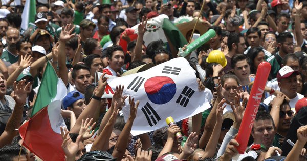韩国胜德国送墨西哥出线 墨球迷：我们都是韩国人