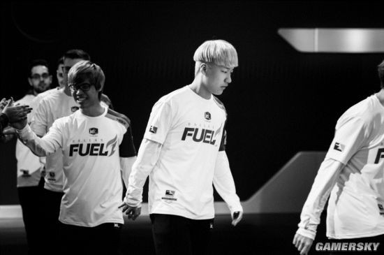 跟随镜头 感受《守望先锋》联赛常规赛的难忘瞬间