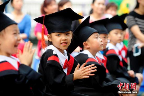 教育部:学前教育小学化根源是家长的心理恐慌