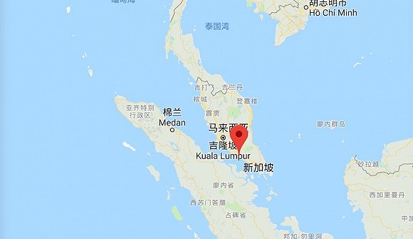 的抽沙船"jbb rong chang 8"21日早在马来西亚柔佛州麻坡巴冬水域翻船