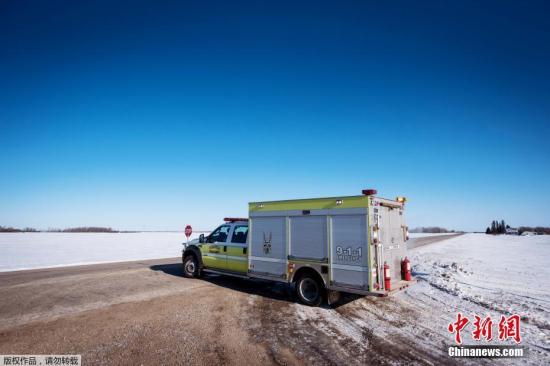 加拿大为遭遇车祸惨剧的青少年冰球队举行追思会