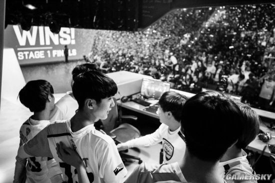 跟随镜头 感受《守望先锋》联赛常规赛的难忘瞬间