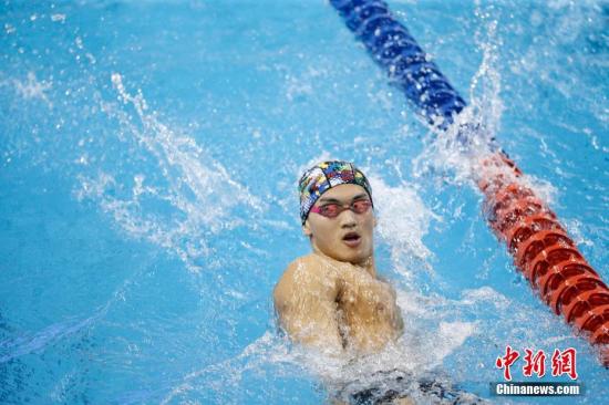 中国国家游泳队队员徐嘉余。 <a target='_blank' href='http://www.chinanews.com/'>中新社</a>记者 韩海丹 摄