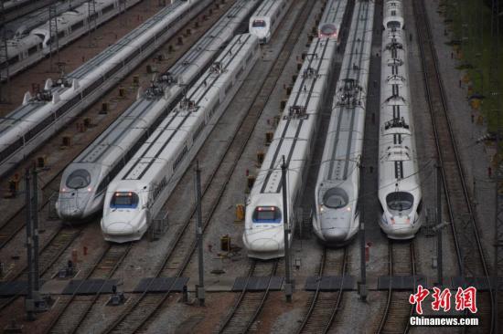 资料图:列车。<a target='_blank' href='http://www.chinanews.com/'>中新社</a>发 韦加恒 摄