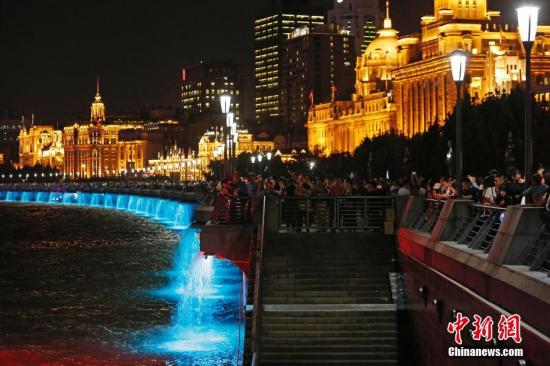 人口流动大数据_2023年度中国城市净人口流动排行:广州居首