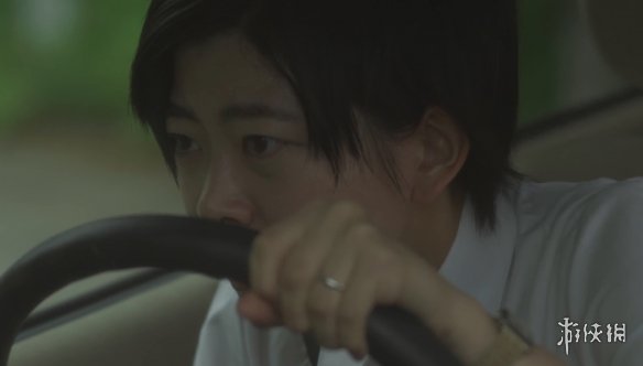 网飞新出的这部日剧《老公进不来》能震碎人的三观