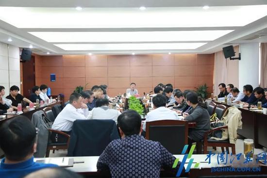 泰兴市滨江镇整治村庄环境夯实乡村振兴基础