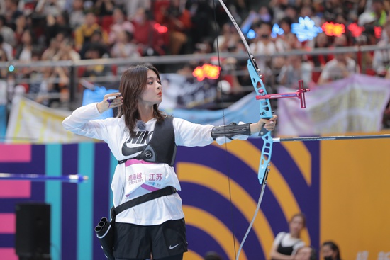 女团2018：从“逆风翻盘”到“生而为赢”