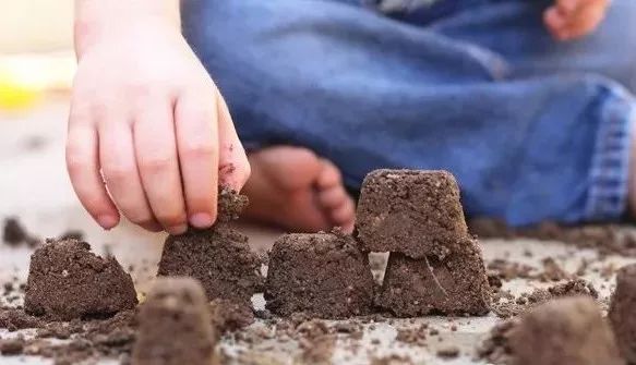 10个好玩又好看的户外亲子游戏,春天的周末就