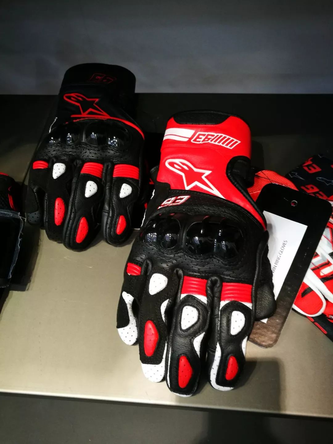 Alpinestars"MM93"系列产品在米兰展首次亮相!