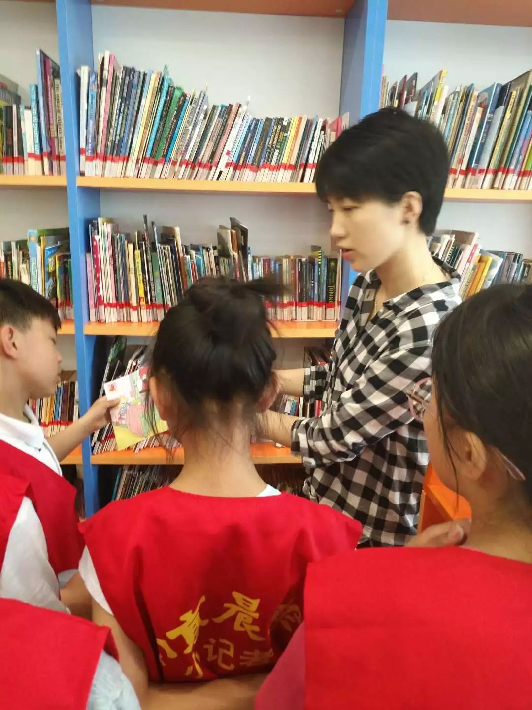 【活动发布】我是小小志愿者!快来金陵图书馆