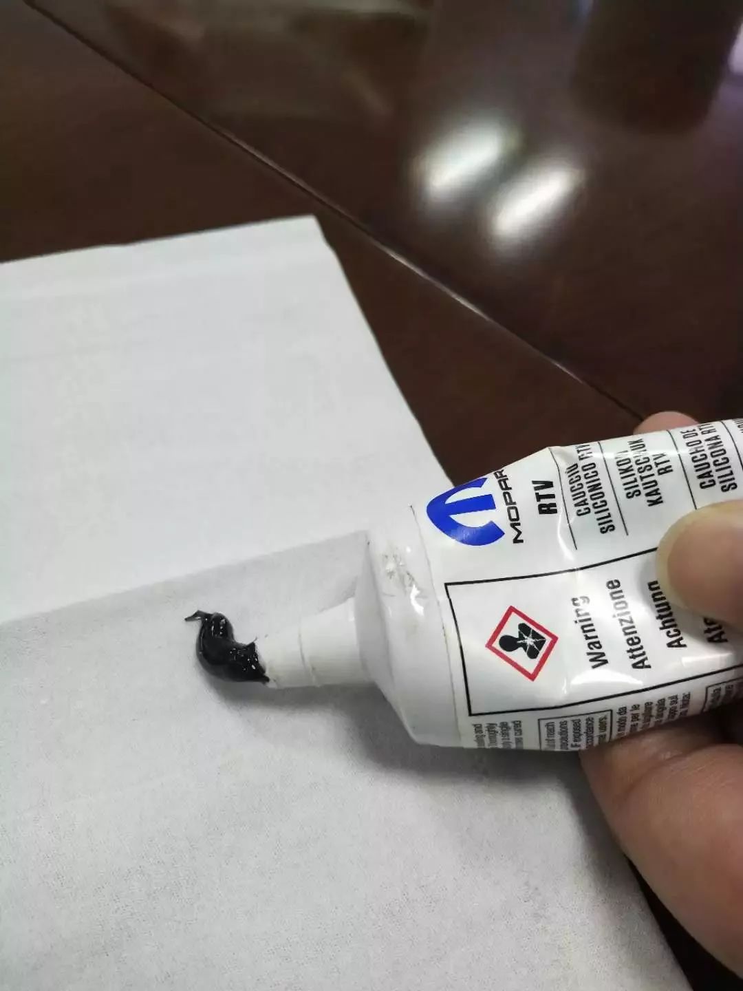 Jeep大切未到十万公里趴窝 修好要12万 谁之错?