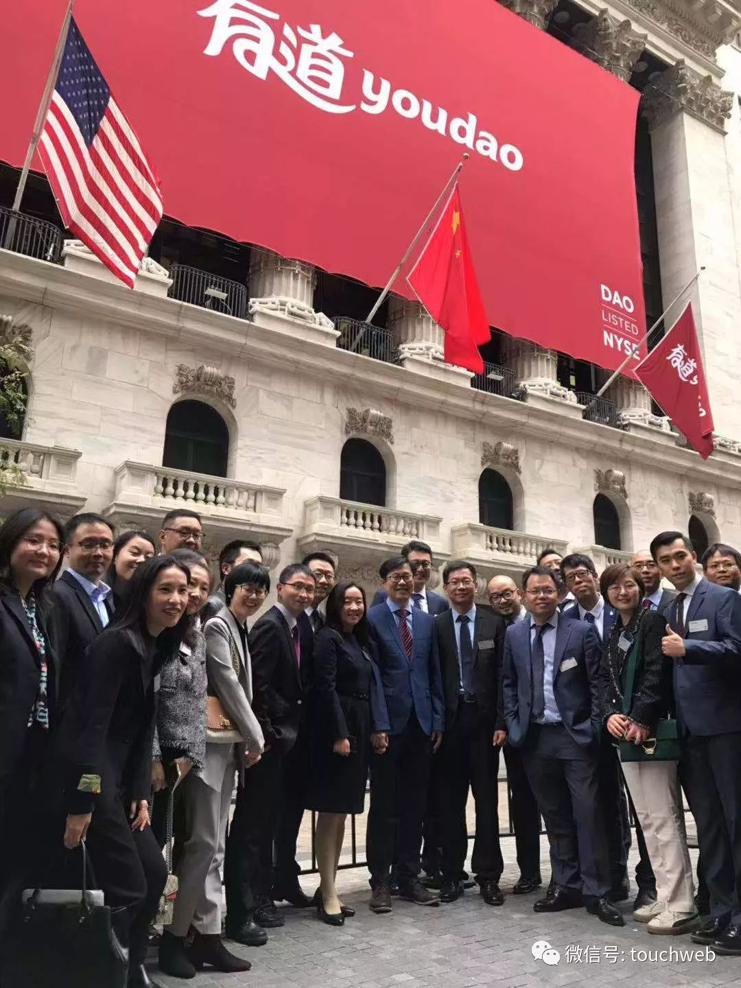 乐游娱乐平台登录 这家开在红灯区的深夜幼儿园,每天凌晨2点才关门,送孩子来这里的父母都“不正常”?
