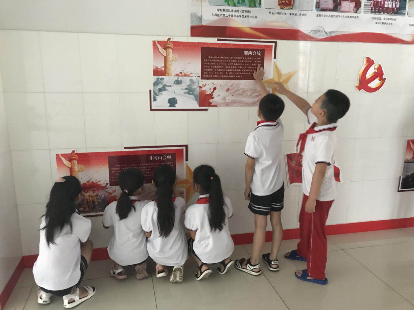 潍坊市广泛开展未成年人传承红色基因系列教