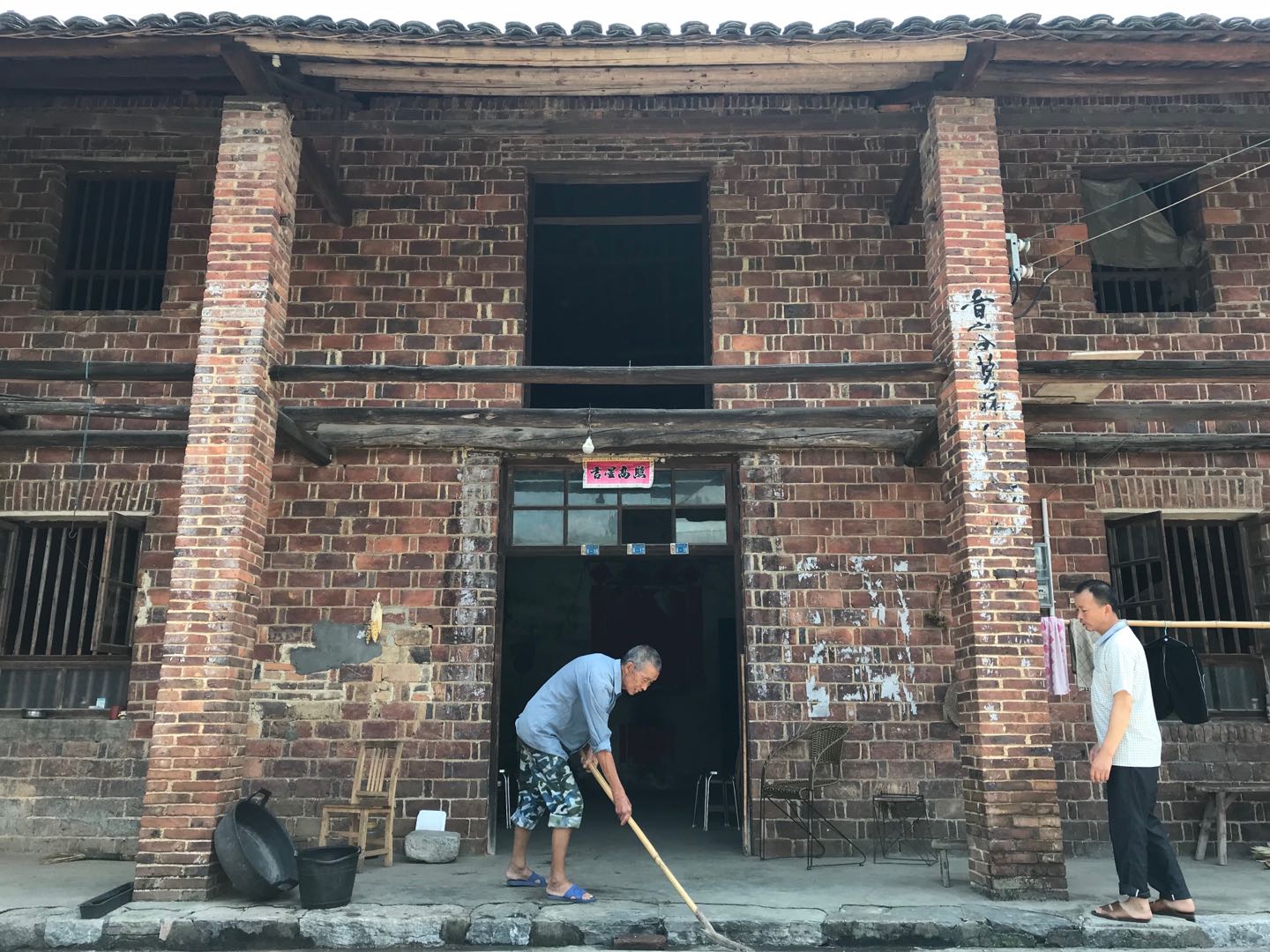 刘运洪的父亲和哥哥在湖南老家务农，母亲已去世。澎湃新闻记者 宋蒋萱 图