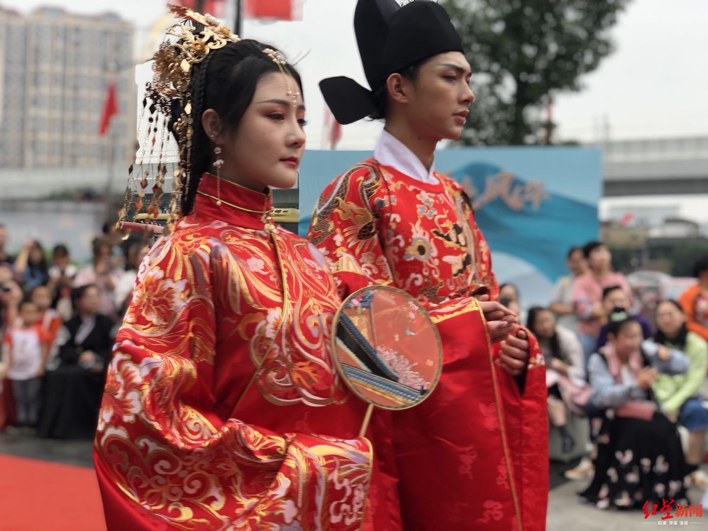 中式新娘头饰凤凰古装发饰秀禾服饰品结婚凤冠配饰旗袍流苏金色女-阿里巴巴