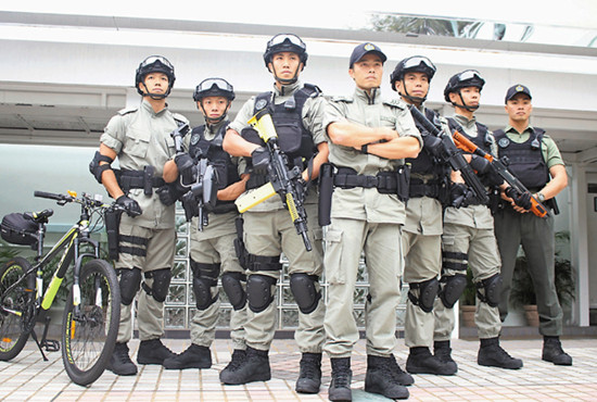 香港警队计划招兵买马 千名退休警员“回巢”