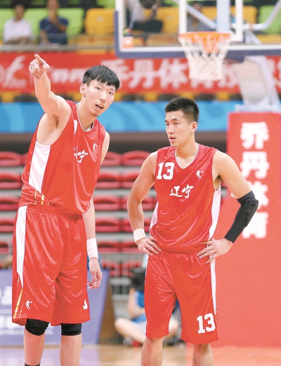 辽宁男篮领跑周琦争夺战