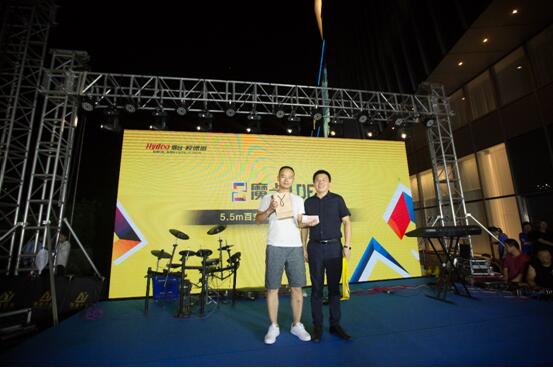 大悦城魔盒揭秘!烟台毅德城魔卡LOFT耀世亮相