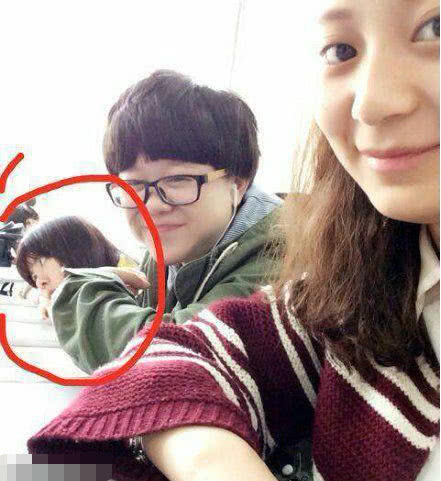 搞笑内涵图:本以为你是个青铜,没想到还真是王