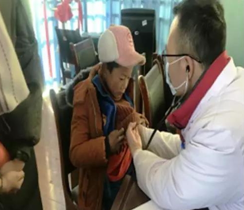 三岩片区人口_人口普查图片