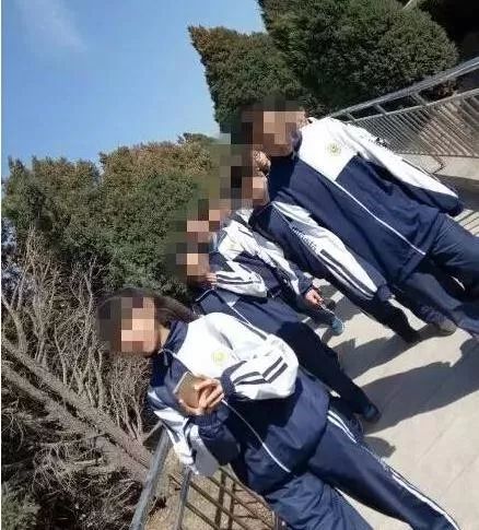 太原新道街小学校服爆红!中小学校服大pk!看看