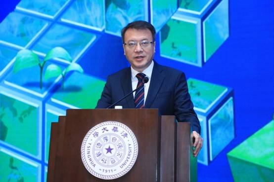 「鸿运国际怎么赚钱」老外简单点,说话的方式简单点