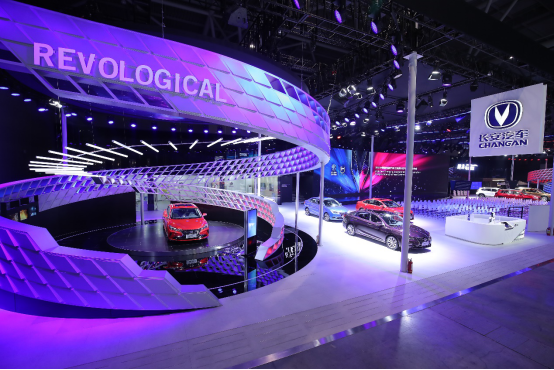 2018重庆车展，长安展台颠覆你的想象力