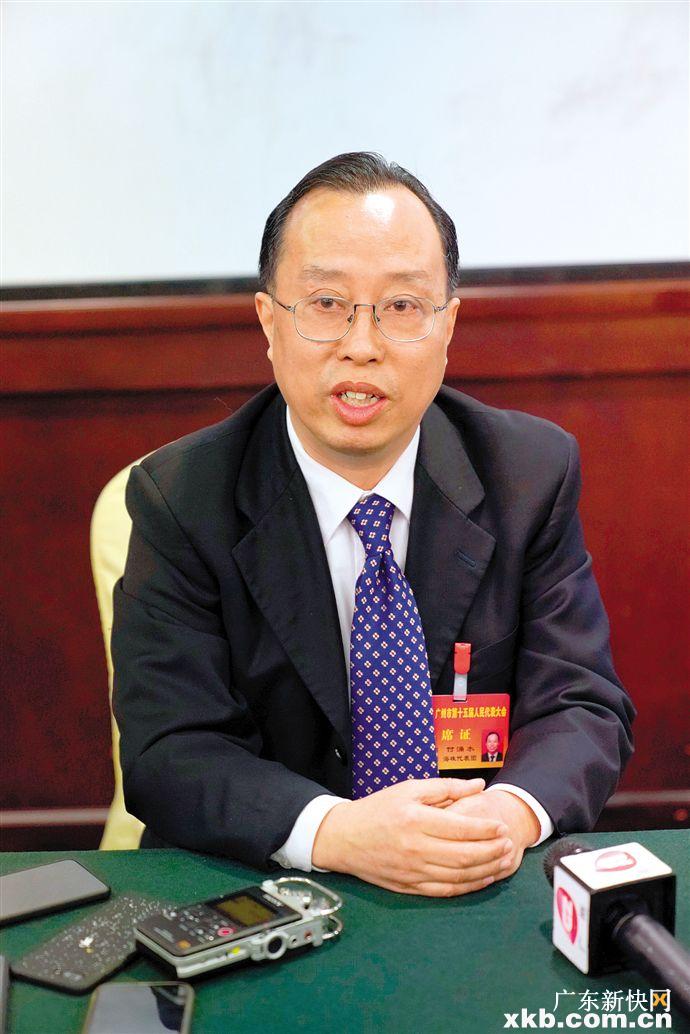 代表建言推进停车位共享 交通局:今年出台相关